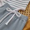 Kläderuppsättningar Ribbed Stripe New Baby Boy Girls kläder Fall Toddler Outfits Långärmad mjuk bomull Romper Pants 2st för spädbarnsutkläder