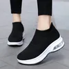 High Quality Fashion Men Women Cushion Running Shoes Breathable Designer Black Blue Grey Sneakers Trainers Sport Size 39-45 W-001