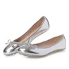 2024 Summer Women Shoes Low Heels Gold Round Head Bow Knot Flat Bottom Bekväm andlig mamma svart grå siery stor storlek 36-41