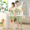 Kvinnors sömnkläder sommarpar kvinnor män pyjama sätter hem kläder tecknad dinosaurie koreansk lös rund krage pyjama bomull vuxen unise