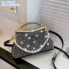 Wholesale factory ladies shoulder bags 2 styles elegant diamond dinner bag sweet pearl chain handbag personality alloy edging fashion mobile phone coin purse 5811