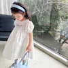 女の子のドレスコング3-8歳の女の子の服ドレスキッズパフスリーブかわいい白いプリンセスドレスキッズ用のかわいいソフトスカートl2402