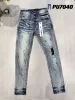 Mens designer broderi quiltning rippad för trendmärke vintage byxa avslappnade solida klassiska raka jeans för manlig motorcykelbyxa Mens Rock Revival Jeans