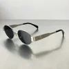 Women Arc de Triomphe Owalne okulary przeciwsłoneczne Kobiety metalowe nogi lustra zielone soczewki 40235 Designerskie okulary przeciwsłoneczne Retro Mała okrągła rama 10a z oryginalnym pudełkiem