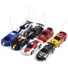 Auto elettrica/RC Lattine multicolori Mini auto sportiva ad alta velocità telecomando radio telecomando RC racer mini veicolo giocattolo da corsa regalo per bambini