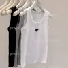 Summer Designer Womens T Shirts For Women Tops Tees Crop Top Embroidery Sexig Off Shoulder Black Tank Top Casual ärmlös Backless Top Shirts Solid Color Vest 5xl