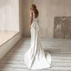 2023 Robes de mariée sirène vintage bon marché col en V profond satin illusion balayage train détachable arc plus taille robes de mariée dos ouvert