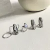 Klaster pierścieni 4 paczki pierścienie jewelry darem metalowy zestaw topniczy Materiał dla kobiet