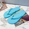 Semelle souple antidérapante couleur unie tongs pantoufles chaussures de plage sandales d'été bleu