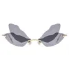 Lunettes de soleil Lunettes de soleil sans monture papillon Lunettes de soleil libellule Lunettes de soleil en forme de requin UV400 Cloud Tears Lunettes Steampunk uniquesL2402