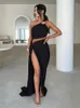 Casual Dresses Townlike One Shoulder Elegant Maxi Long Dress Women High Split 2024 Summer Hollow Out Halter Backless Sexy Party