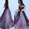Purple et noir gothique une ligne robes de mariée appliques sans bretelles en dentelle en tulle plus taille robe de mariée