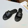 Slides Slides Slippers Slippers الكلاسيكيات القاع المسطحة الصنادل الأزياء غير الرسمية