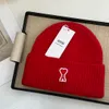 AMI Love Beanie Francês moda de luxo nova força chapéu de malha do mesmo estilo para homens e mulheres Preto Ami de Beanie