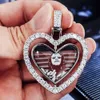 2024 Ciondolo personalizzato a forma di cuore in argento 925 rotondo Mossanite Ciondolo croce Def Mossanite Gioielli Vvs Pass Diamond Test