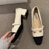 Sapatos de vestido Roma Salto Alto Mulheres Verão Square Toe Chunky 2024 Moda Elegante Tendência Rasa Femme Bombas Zapatos