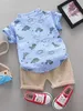 Kledingsets Baby- en peuterzomer, volledige print, klein dinosauruspatroon, korte mouwen, shorts, overhemd met opstaande kraag, modieus