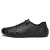 Chaussures de course pour hommes femmes chaussures de créateur classique blanc noir sans lacets respirant confortable hommes formateurs toile décontracté baskets d'extérieur 36-46