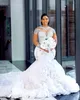 2024 Arabic Aso Ebi Plus size in pizzo Lussuoso abito da sposa sirene Fiori cristalli Crystals Tiers Abiti da sposa Abiti da sposa ZJ346