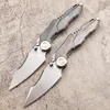 Promozione A2247 Coltello pieghevole Flipper di fascia alta M390 Lama satinata CNC TC4 Maniglia in lega di titanio Coltelli per cartelle con rondella a sfere per esterni