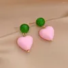 Boucles d'oreilles pendantes pour femmes, bijoux tendance, cœur rose délicat, cristal vert acrylique