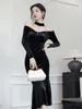 Casual Dresses Romantic Black Velvet Dress for Slim Woman Sexy Off Shoulder Diamonds Neck Mounted Mermaid Turmpet Party Vestido Negro