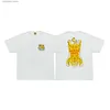 Mens Tshirts Japanese Trendy Brand Human Made Mens Designer T Shirts Löst montering Kort ärm Tshirt med svavel bomulls isbjörn Duck söt djurbokstav co