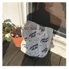 ショッピングバッグシンプルな布ハンドバッグキャンバストートバッグ食料品毎日使用再利用可能な綿旅行カジュアル