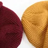 Bérets Unisexe Hiver Chaud Tricoté Chapeau Femmes Hommes Bonnets Skullcap Brimless Couverture Femelle Mâle Couleur Unie Bonnet Couples Casquette Occasionnelle