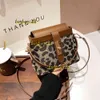 Вечерние сумки Сумка-ведро Женская портативная сумка 2024 года с леопардовым узором Дизайнерская сумка Тысяча птиц Решетка на одно плечо Сумка-мессенджер Корейская модная сумка Lingge
