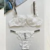 BRAS SETS 2 -stycken Push Up Bh och Panty Justerbar Rhinestone Lace Letter Märkesdesign Underkläder 2024 Kvinnor Sexig underkläderuppsättning