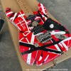 Klasyczny Eddie Relic van Halen 82 -letnia wersja Franken Electric Guitar/White Black Stripe/Heavy Aged/Free Shipping