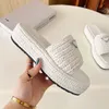 Designer Luxury Sandals Women's Knitted Design Slippers Gold Buckle Black Brown Swimming Pool Women's Casual Sandals 01