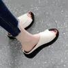 Slippers Dikke Zolen Damesmode Bovenkleding Spons Cake Slippers 2024 Zomer Lui Netto Rode Sandalen Vrouwen