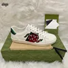 Designer Casual Shoes Bee Ace Sneakers Low Mens Womens Shoes Top High Quality Tiger Embroidered Black White Green Stripes Walking Sneakers 36-45