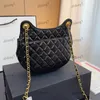 Torba księżycowa moda worek na ramię 19 cm skórzana Diamond Gold Hardware Metal Burzacz luksusowa torebka Matelasse łańcuch crossbody torebki makijażowe portfel Portfel Sacoche