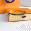 Neue Stil Armbänder Frauen Armreif Designer Brief Schmuck Kunstleder Vergoldet Edelstahl Armband Manschette Modeschmuck Zubehör