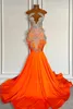 2024 Nieuwe Oranje Prom Dresses Sexy Zeemeermin Sheer Hals Pailletten Kralen Top Satijn Lange Avondjurken Custom Made BC18253