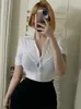 Blouses pour femmes été automne WOMENGAGA Mature Sexy femmes à manches courtes revers col en V chemise Blouse hauts coréen blanc KV8H