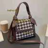 Abendtaschen Ausländischer Stil Gitterhandtasche Damen 204 Neue koreanische Mode Vielseitig Einfach Eine Schulter Messenger Kleine Quadratische Tasche