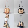 Bolsas de noite Bolsa de palha artesanal para mulheres com uma sensação de luxo nicho balde crossbody ombro de deslocamento