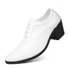 حذاء ارتداء 40-45 حفل زفاف للرجال على عرض الكعب البيض رجل الأحذية الرياضية الفاخرة المنتجات الرياضية أوبوف