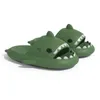 Gratis fraktdesigner Shark Slides Sandal Gai Sliders för män Kvinnor Sandaler Slide Pantoufle Mules Mens Womens Slippers Trainers Sandles Color331