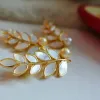 Jewelry Super Beautiful White Shell Wheat Ear Breast Flower Natural Color Seawater Akoya Feather Gold Pearl Brooch Pendant Premium Gift