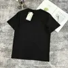 T-shirt a maniche corte casual semplice e versatile con nuova decorazione per la primavera estate