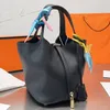 Top Quality Women Classic Versatile Handbags Purse Vegetable Basket Fashion Newest Shoulder Bags Small Tote Wallet Four Colors 20c181U