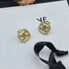 Boucles d'oreilles cloutées carrées, nouvelle tendance, aiguille en argent 925, mode européenne et américaine, boucles d'oreilles Joker, vente en gros