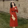 Sukienki zwykłe Prairie Chic Vintage Lapel Collar Sukienka Pasowa sukienka Elegancka jednoczęściowa Midi Women Autumn Bttoming Vestido Festa