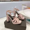 Dicke Absätze mit freiliegenden quadratischen Zehen. Sandalen mit Knöchelriemen, überkreuzt gewebte Blockabsätze, Damen-Abendkleid-Schuhe, Luxus-Designer-Schuhe mit hohen Absätzen, Fabrik mit Box