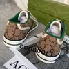 المصممون التنس 1977S Sneakers Canvas غير الرسمي الرجعية الفاخرة للرجال أحذية مسطحة الأحذية التطريز عالية ومنخفضة الحجم التنفس 35-45